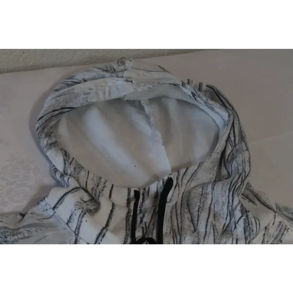 Sports Illustrated Hoodie XXL Gray White Abstract Fleece Pullover NWT Men’s - Picture 3 of 5